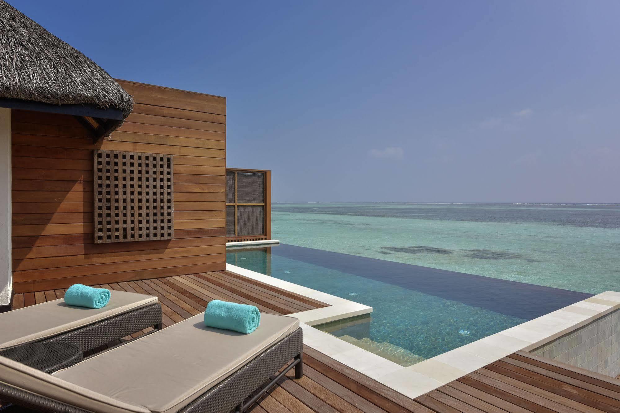 Four Seasons Resort Maldives At Kuda Huraa Atolón de Malé Norte Exterior foto